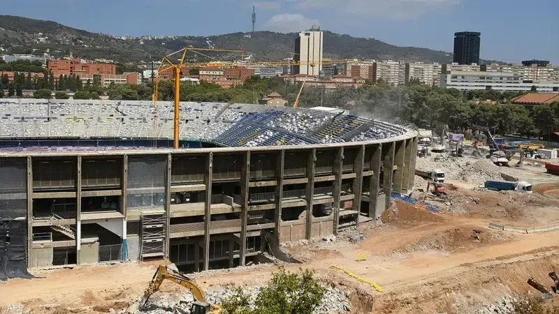 فرض غرامتين ماليتين على برشلونة