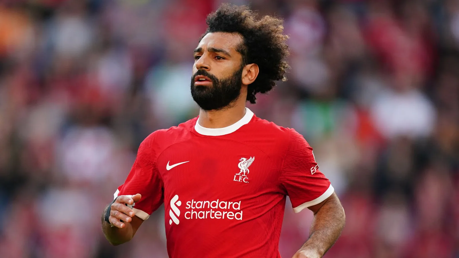 وكيل أعمال محمد صلاح يلمح إلى اقتراب رحيله موكله عن ليفربول