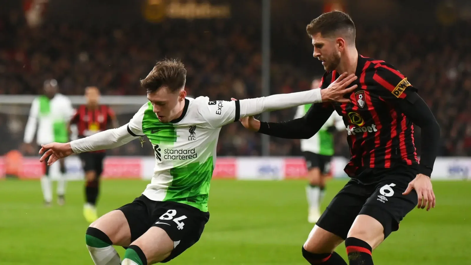 ليفربول يهزم بورنموث برباعية نظيفة في الدوري الإنجليزي