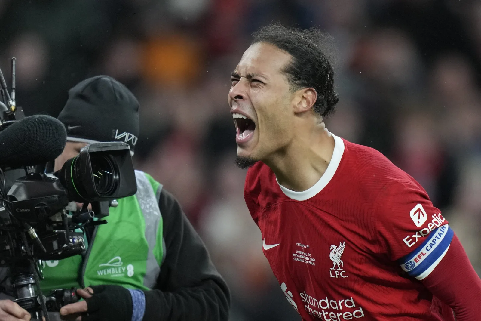ليفربول يهزم تشلسي ويتوج بكأس الرابطة الإنجليزية للمرة العاشرة في تاريخه