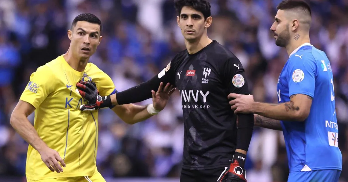 موعد مباراة الهلال والنصر في نصف نهائي السوبر السعودي