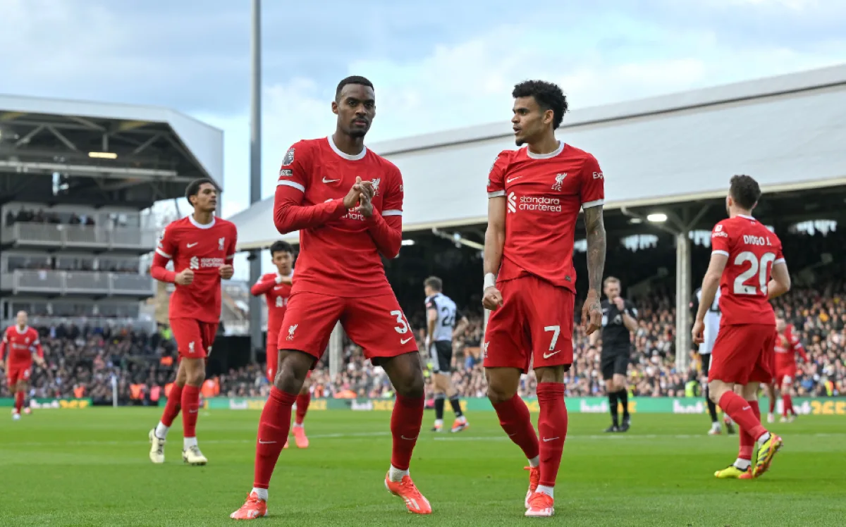 ليفربول يتخطى فولهام ويحفظ آماله في المنافسة