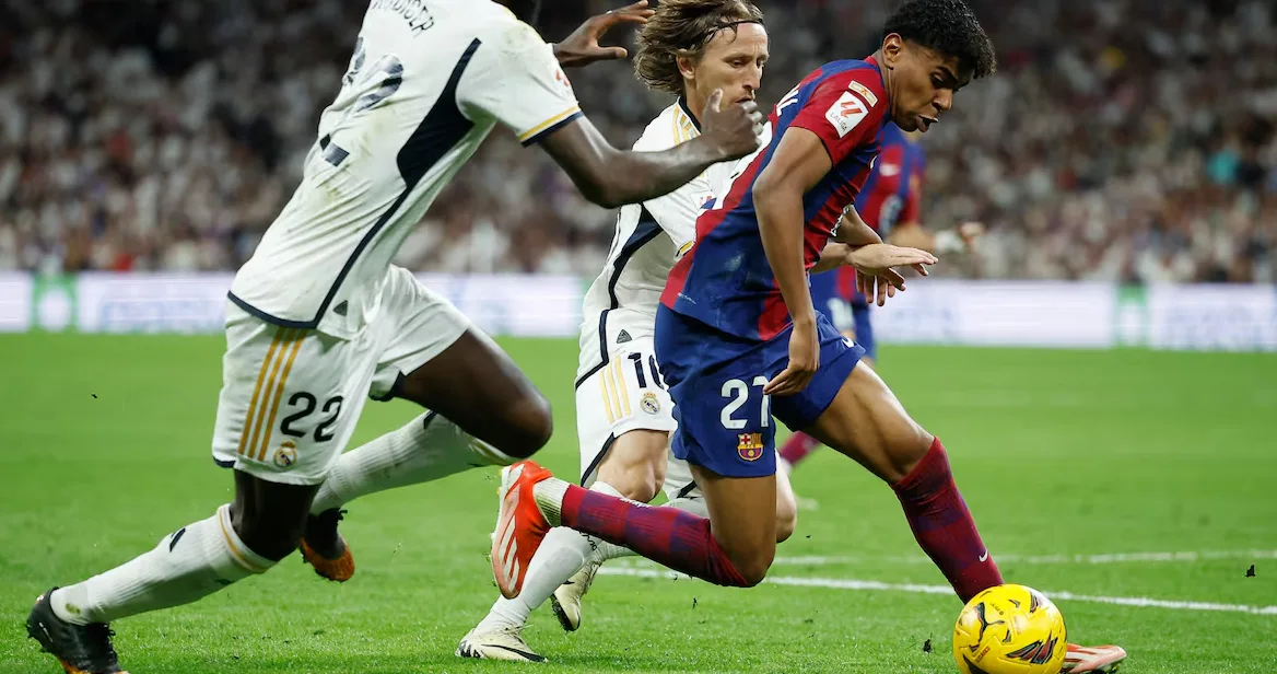 برشلونة يطالب بإعادة مبارة الكلاسيكو