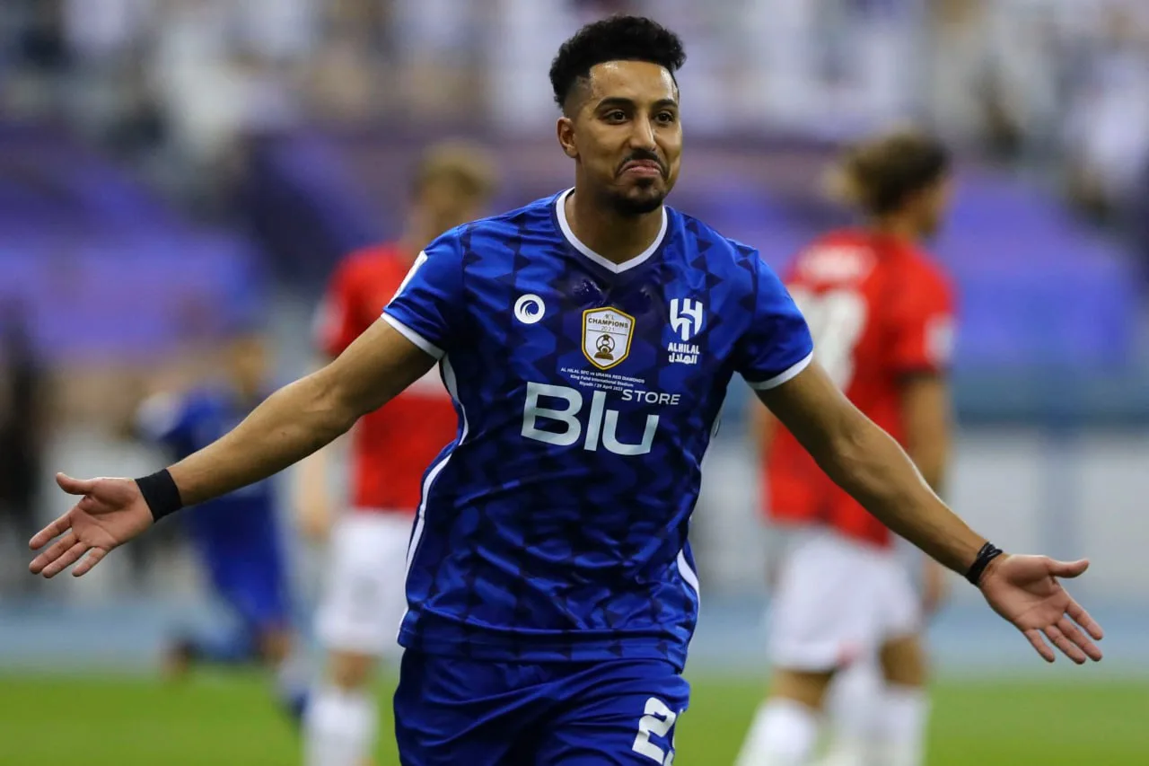 هل يشارك الدوسري مع الهلال في نهائي كأس الملك؟