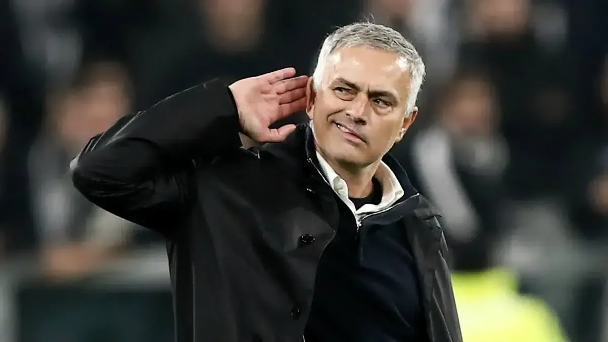 تقارير: مورينيو مطلوب في الدوري التركي