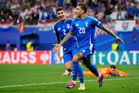إيطاليا تخطف ورقة التأهل من كرواتيا