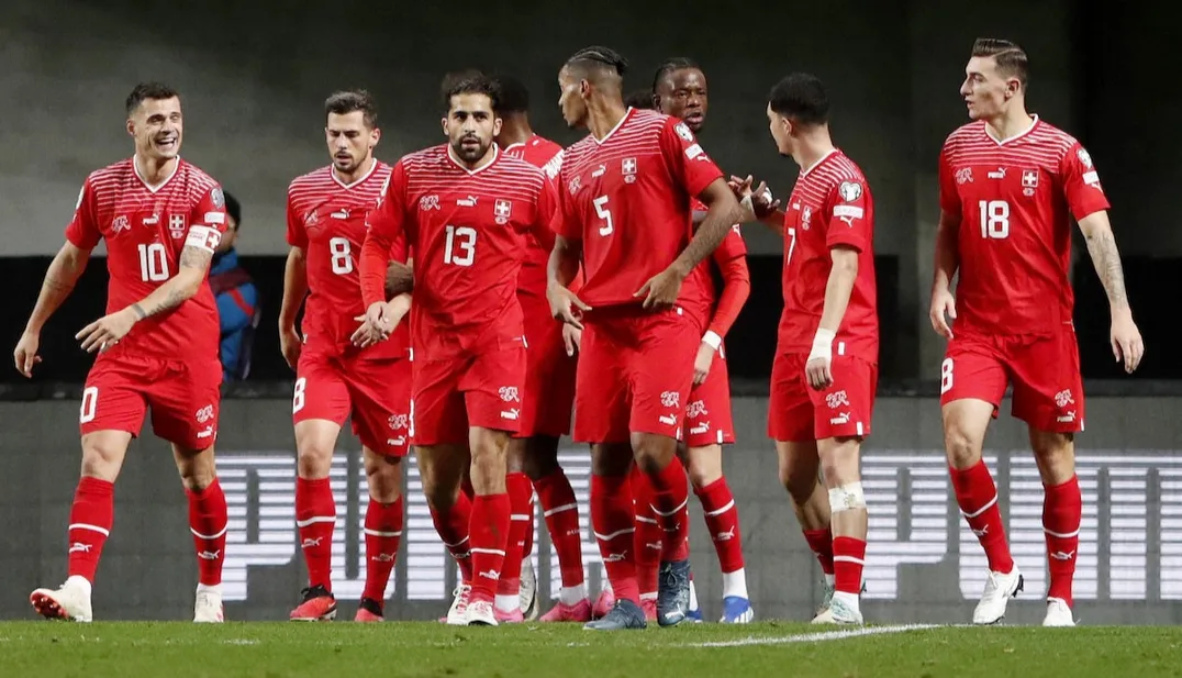 سويسرا إلى ربع النهائي وإيطاليا خارج يورو 2024