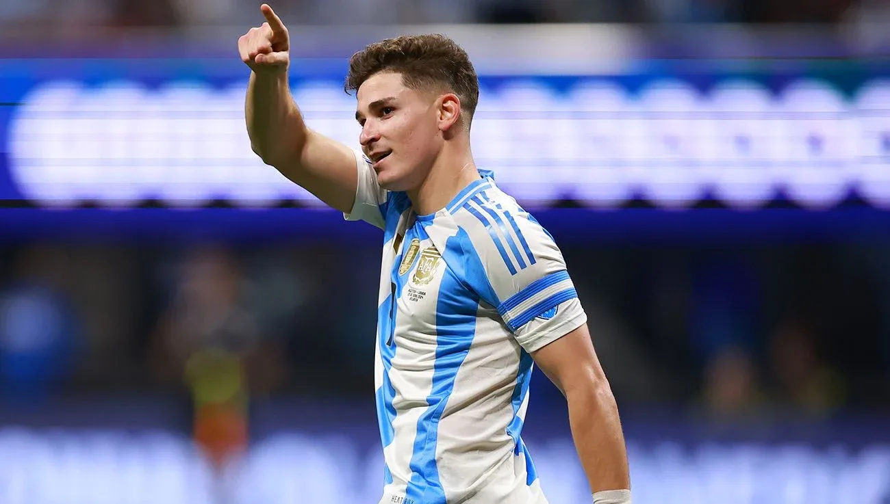 أتليتكو مدريد يقدم أول عرض لضم مهاجم المان سيتي "الفاريز"