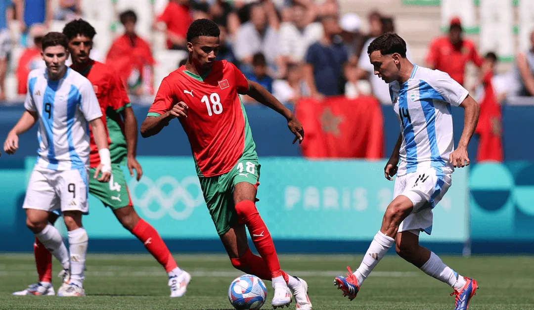 رسمياً ... فيورنتينا يتعاقد مع المغربي ريتشاردسون