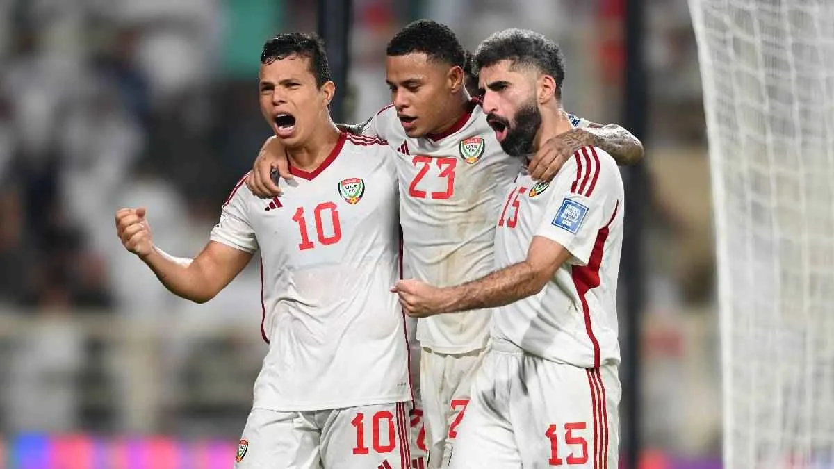 الإمارات تهزم قطر بخماسية في تصفيات كأس العالم
