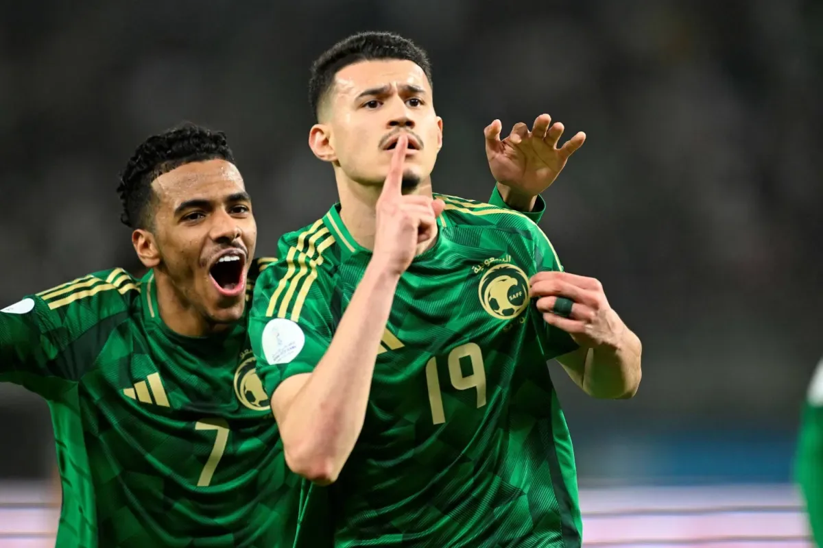 السعودية تهزم العراق وتتأهل لنصف نهائي كأس الخليج