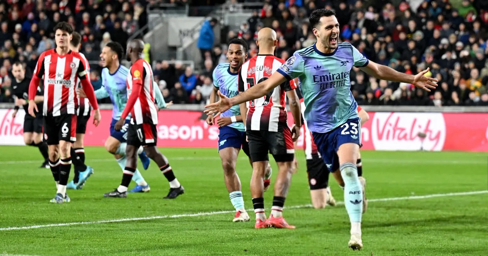 أرسنال يهزم برينتفورد 3-1 في الدوري الإنجليزي
