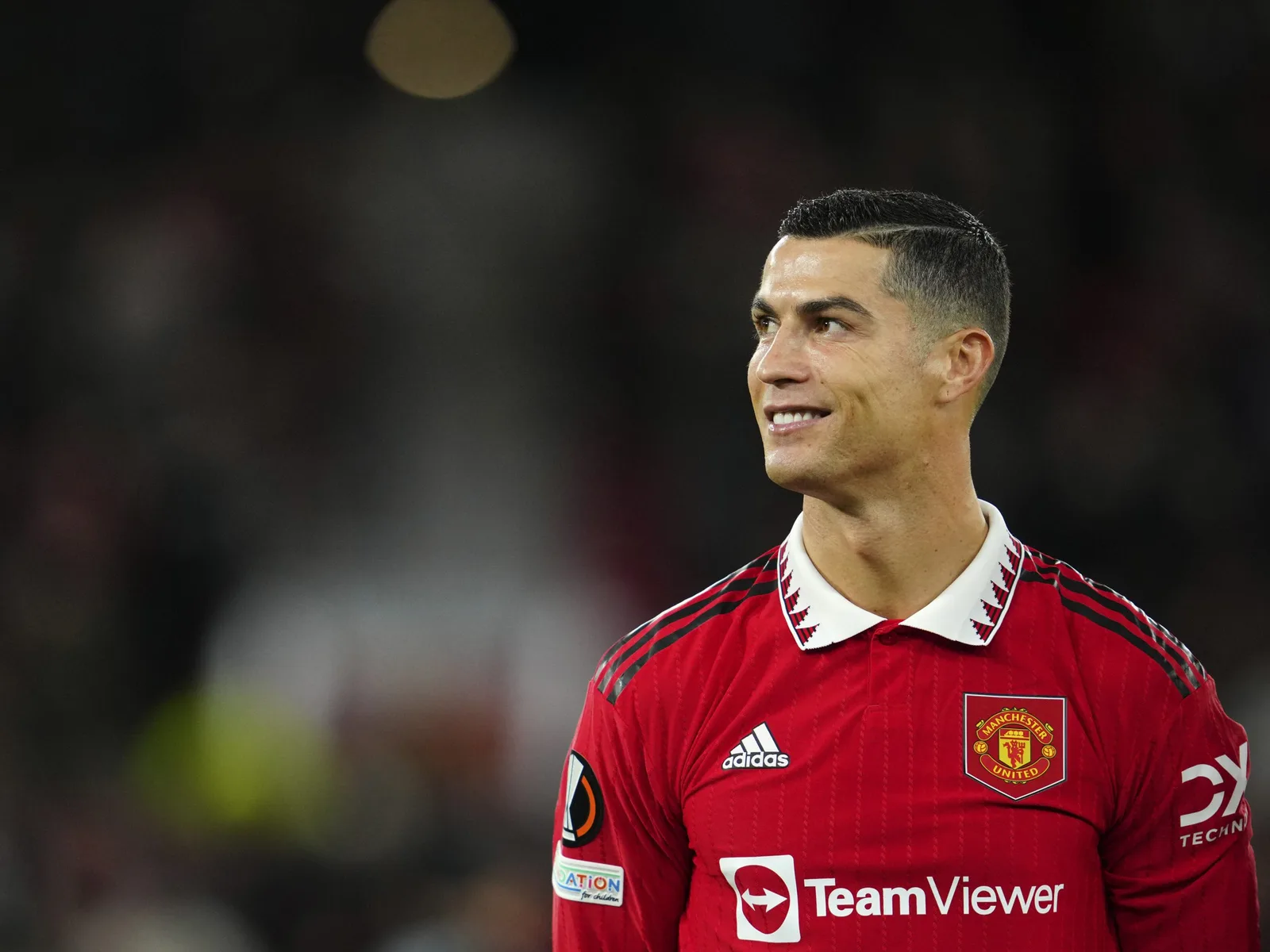 هل يخطط كريستيانو رونالدو لشراء مانشستر يونايتد؟