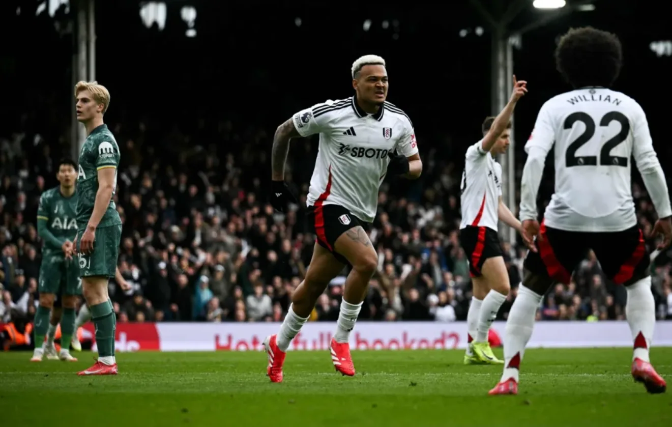 توتنهام يخسر في ملعبه أمام نوتنجهام فورست 2-1 بالدوري الإنجليزي