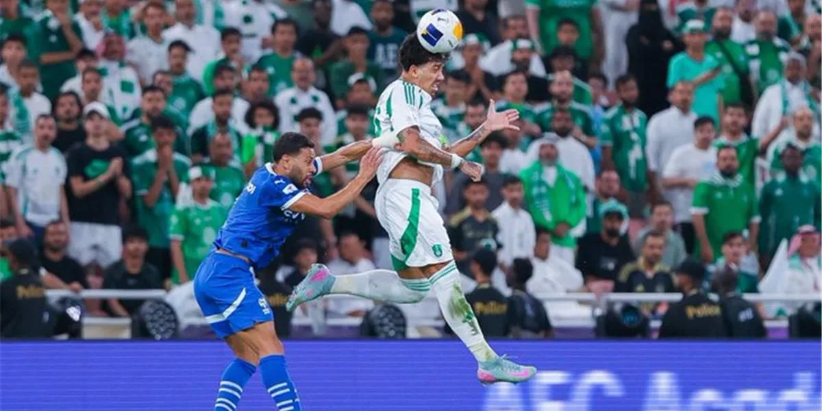 الأهلي السعودي يتأهل لنهائي أبطال آسيا بفوز على الهلال السعودي