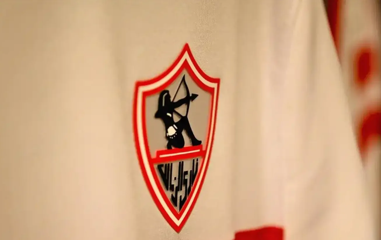 فيفا" يعمّق جراح الزمالك: إيقاف القيد يعود بسبب مستحقات نجم سابق