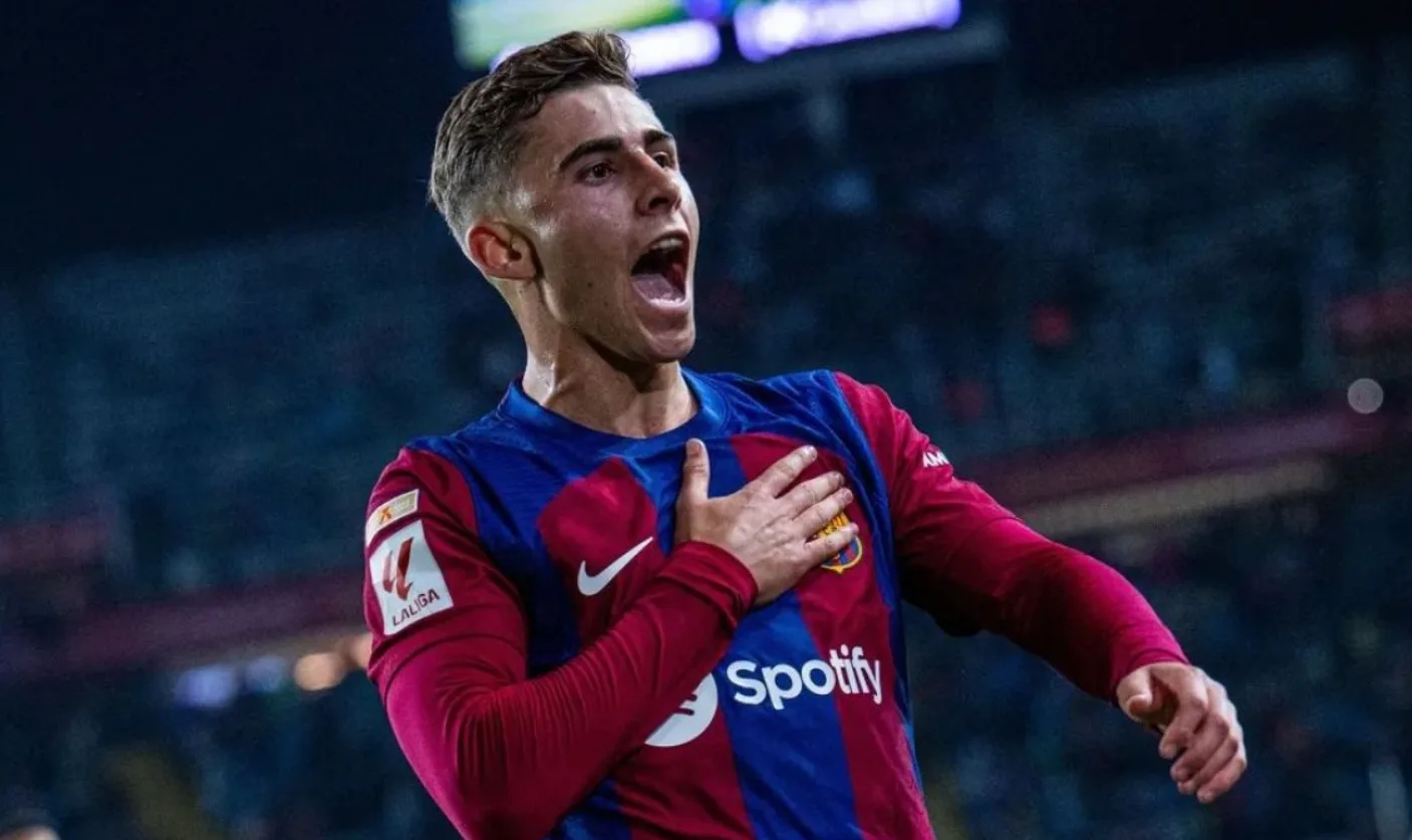 مدرب برشلونة يصدم مانشستر يونايتد