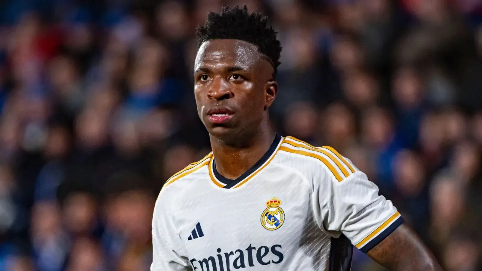 ريال مدريد يضع شرطًا وحيدًا للاستجابة إلى مطالب فينيسيوس