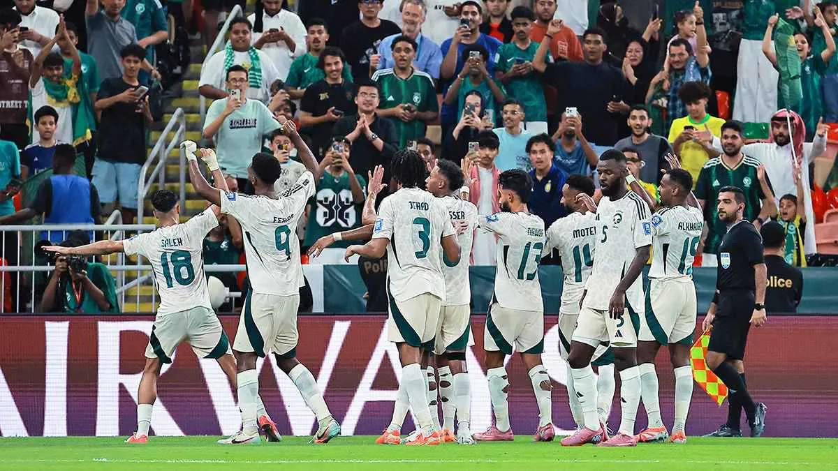 الأخضر السعودي يفتتح مشواره في الملحق الآسيوي بفوز مثير على إندونيسيا