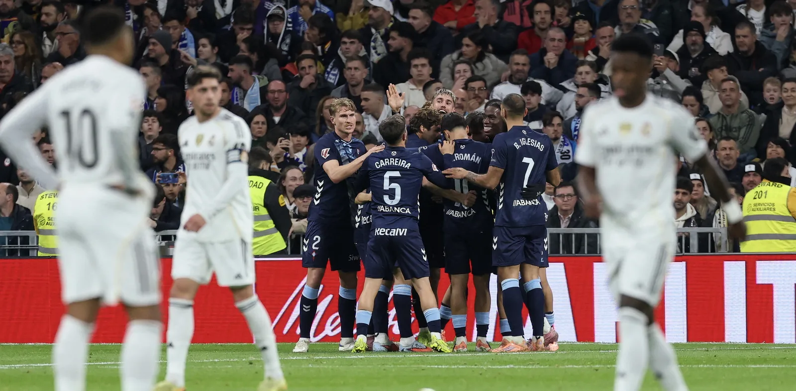 ريال مدريد يتغلب على إشبيلية بهدفين دون رد في الليغا