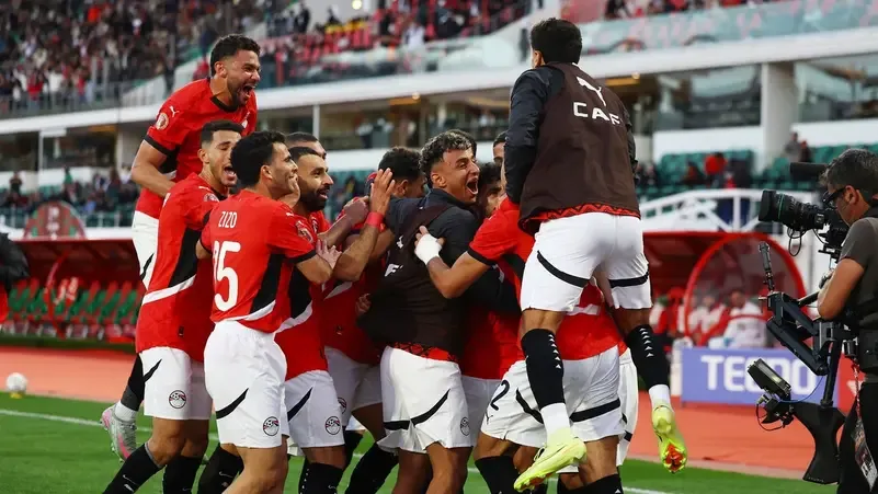 مصر تتأهل إلى ربع نهائي كأس أفريقيا بفوز مثير على بنين