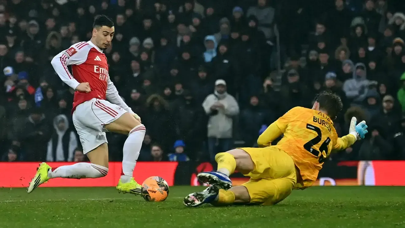هاتريك مارتينيلي يقود أرسنال لاكتساح بورتسموث والتأهل في كأس الاتحاد