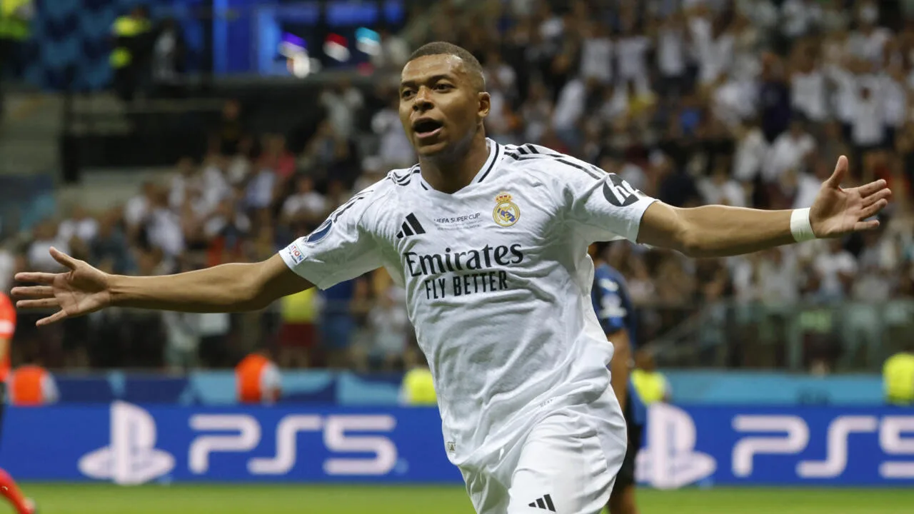 ريال مدريد يكتسح موناكو بسداسية مدوية في دوري أبطال أوروبا