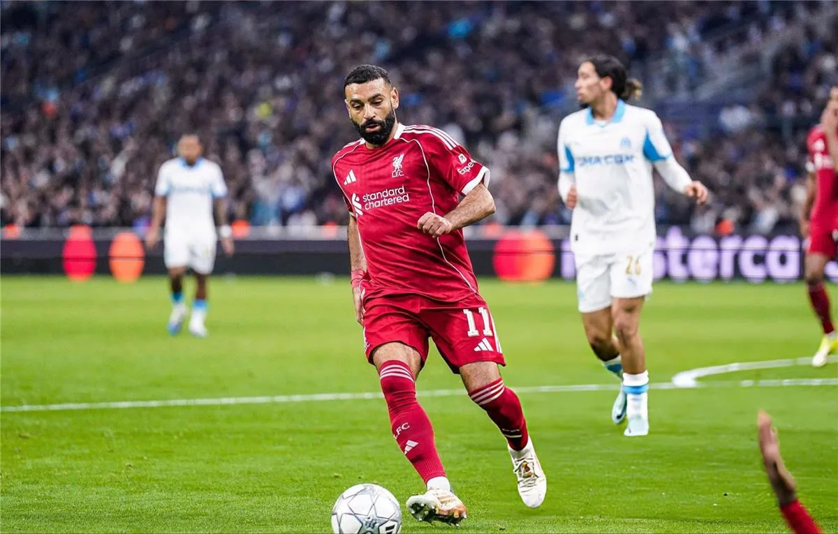 ليفربول يهزم مارسيليا بثلاثية ويقترب من دور الـ16