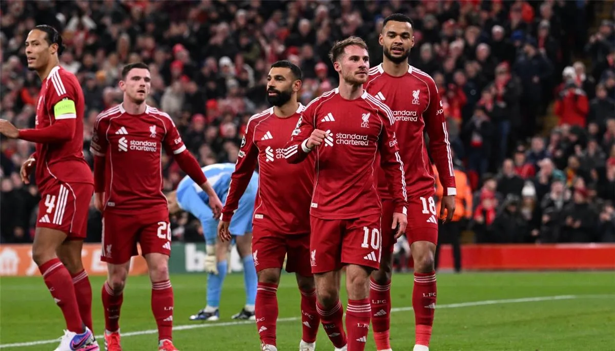 ليفربول يسحق كاراباخ بستة أهداف ويتأهل مباشرة لدور الـ16 بدوري الأبطال