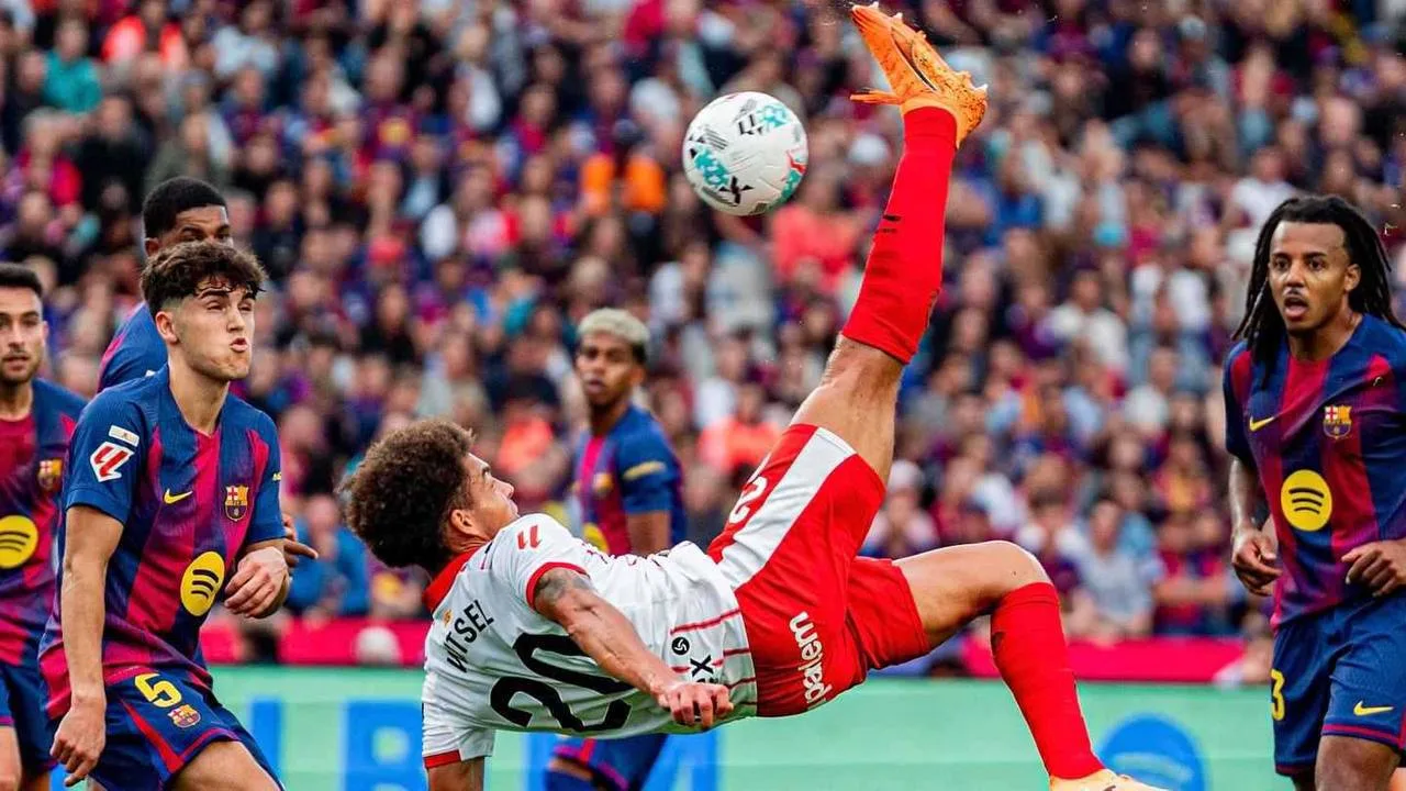 جيرونا يهزم برشلونة ويمنح ريال مدريد صدارة الدوري الإسباني