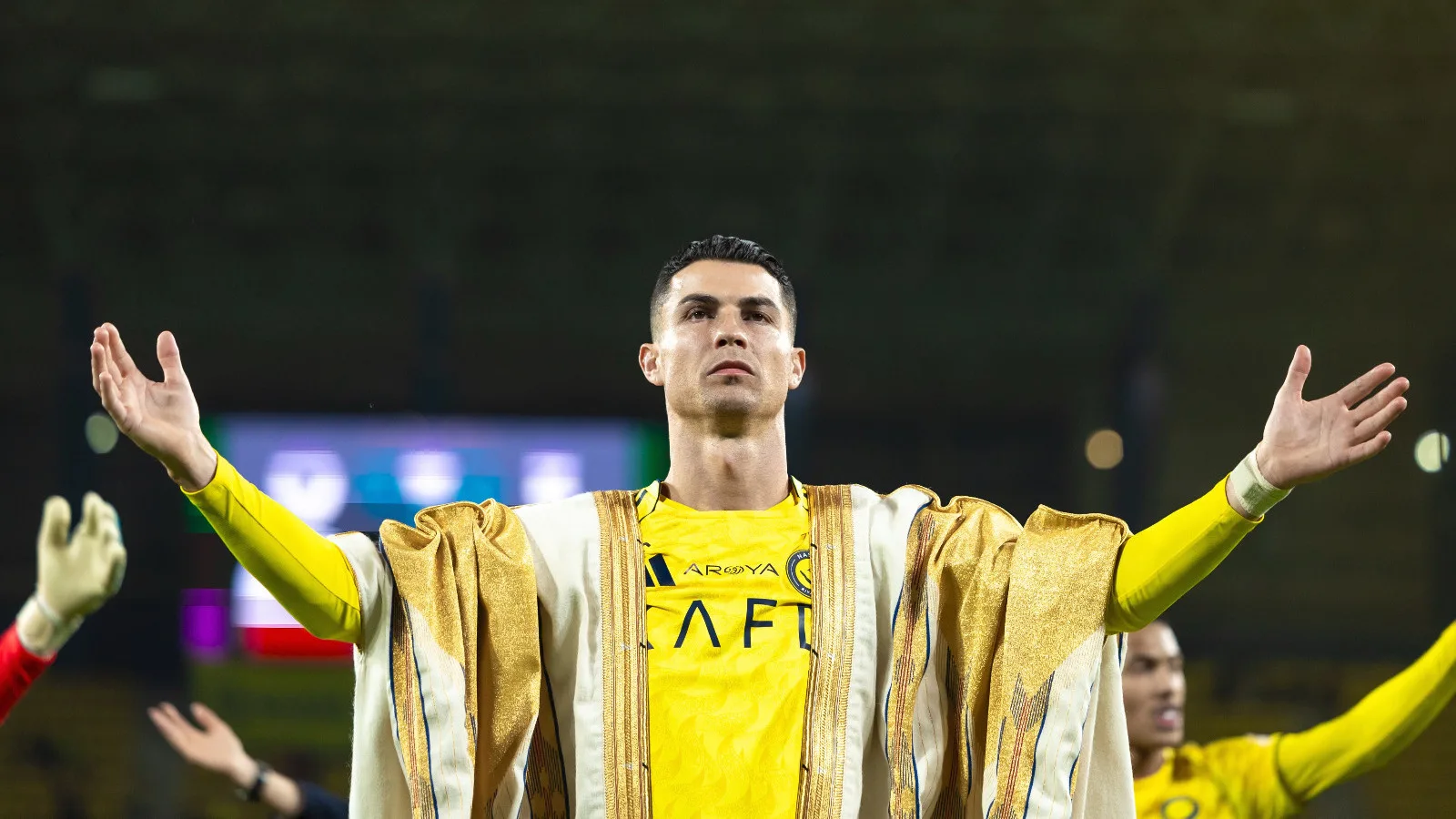 رونالدو يقهر الحزم ويعيد النصر إلى صدارة دوري روشن