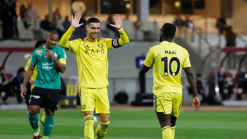 النصر يُكتسح النجمة ورونالدو يقترب من هدفه التاريخي رقم 1000