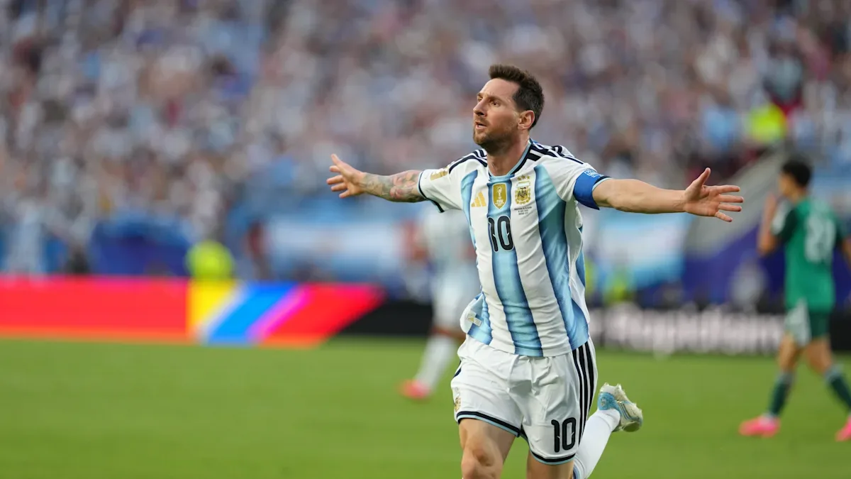 ميسي يعادل كلوزه ويقترب من صدارة هدافي كأس العالم