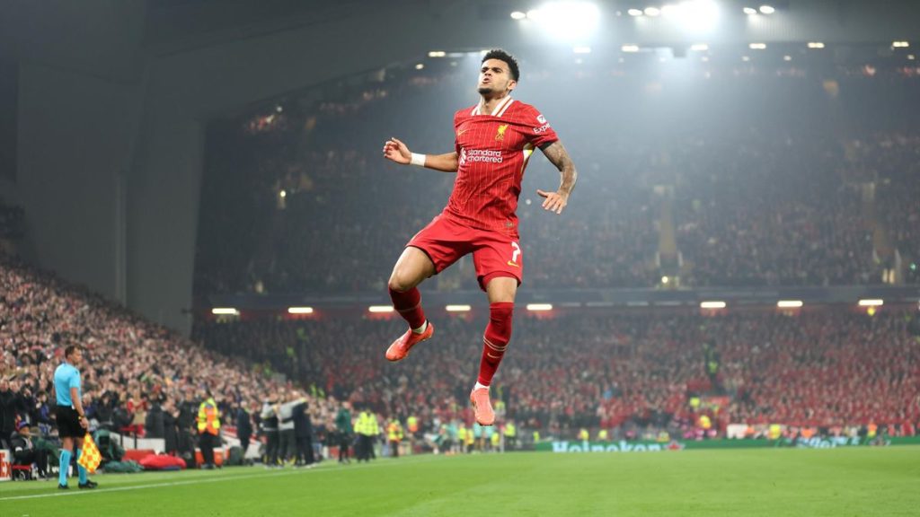 ليفربول يسحق ليفركوزن ويتصدر دوري أبطال أوروبا