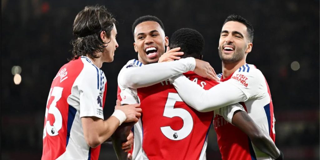 أرسنال يهزم نوتينجهام فورست في الدوري الإنجليزي