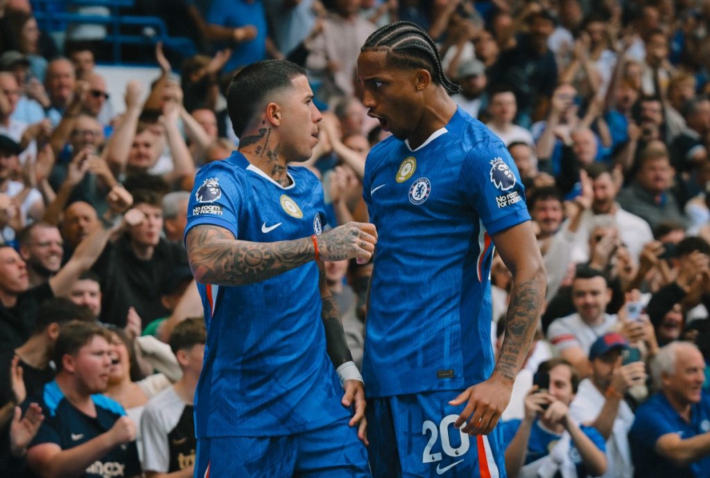 تشيلسي يتغلب على فولهام بثنائية نظيفة