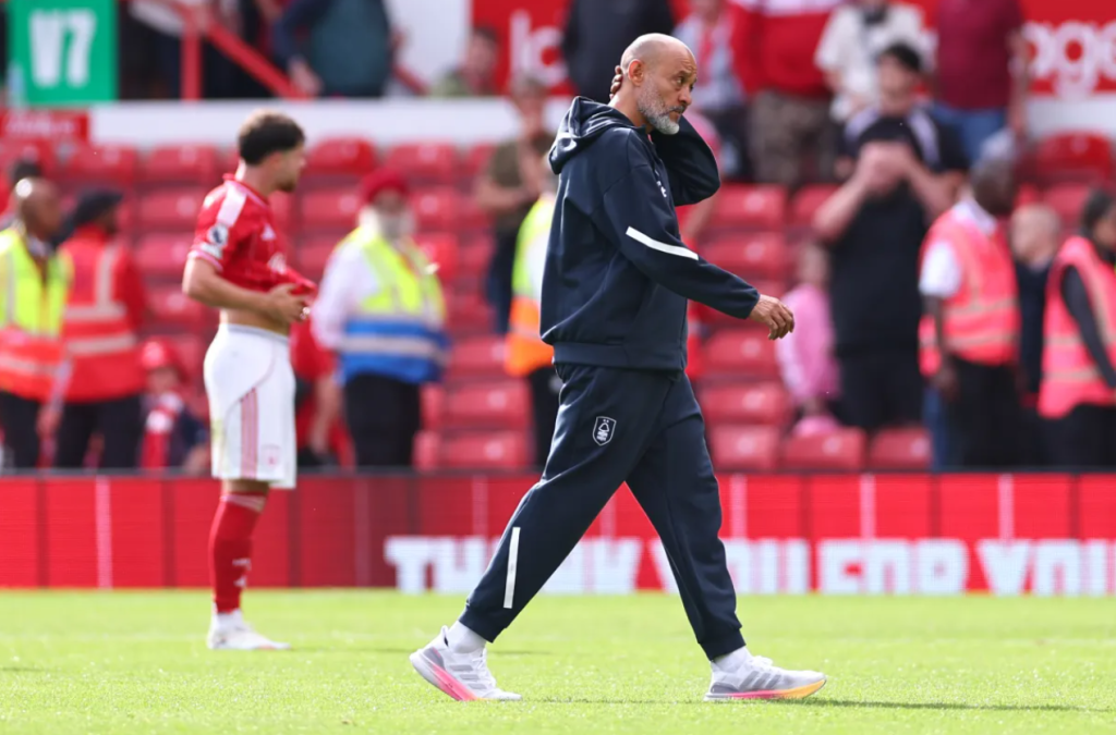 نوتنغهام فورست يقيل مدربه نونو سانتو