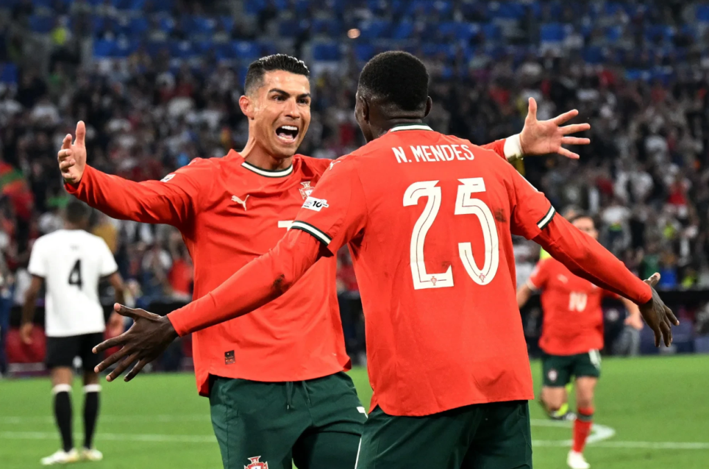 البرتغال تهزم المجر بثلاثية في تصفيات كأس العالم