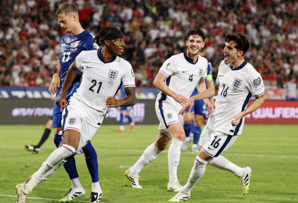 إنجلترا تهزم صربيا بخماسية بتصفيات كأس العالم 2026