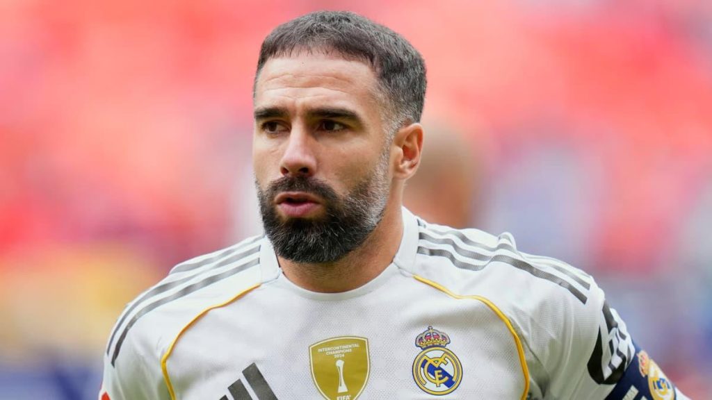 بيان رسمي من ريال مدريد يكشف تفاصيل إصابة كارفاخال