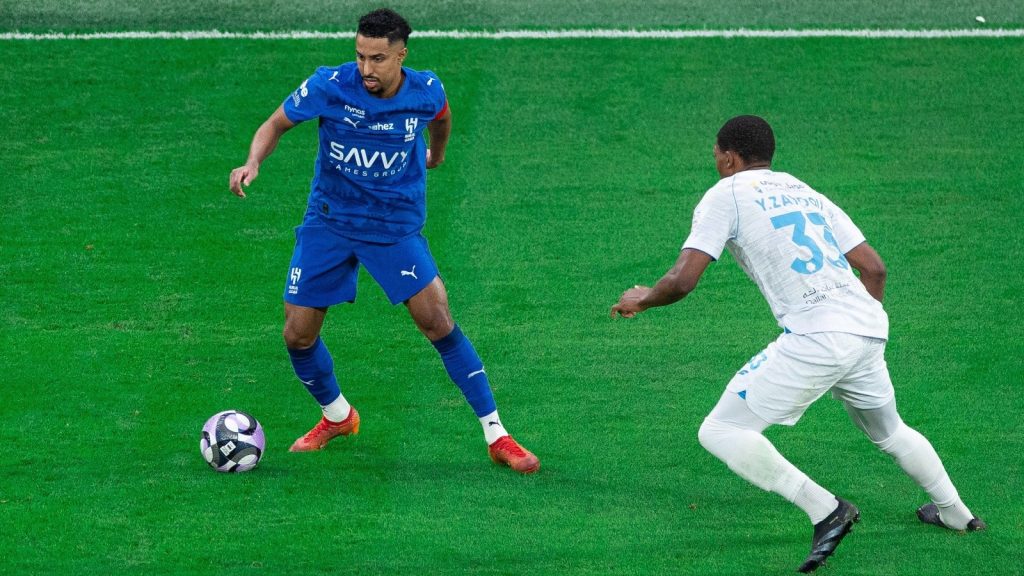 الهلال يهزم الفتح 2-1 بصعوبة في دوري روشين