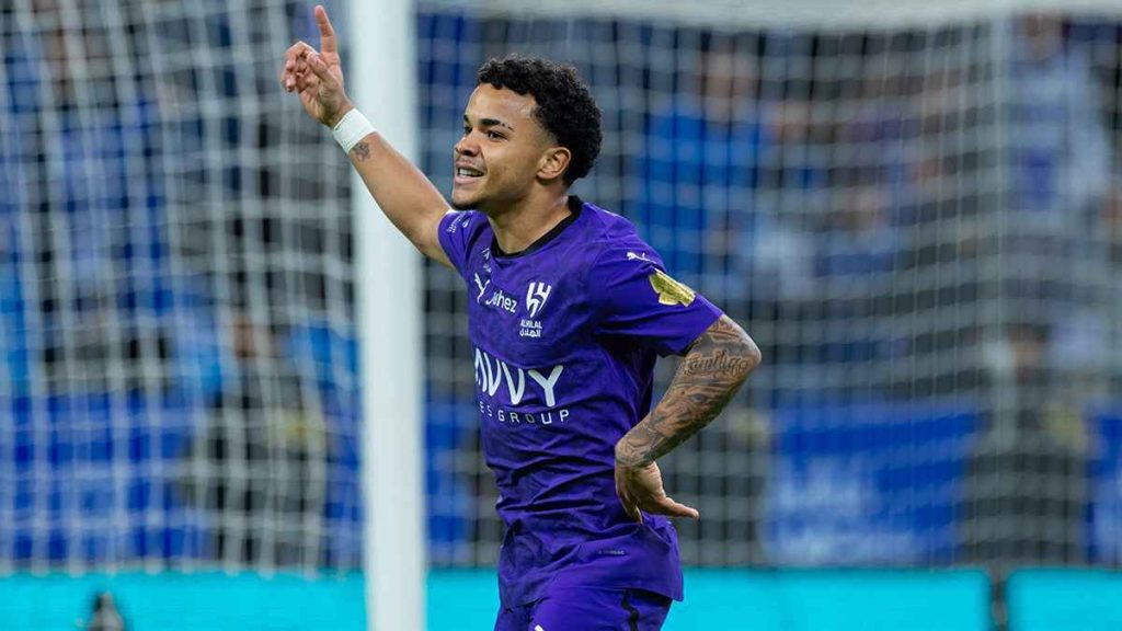 الهلال يُعير كايو سيزار إلى البرازيل لموسم 2026