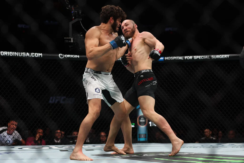 بطولات UFC والملاكمة في السعودية 2026: أبرز النزالات القادمة